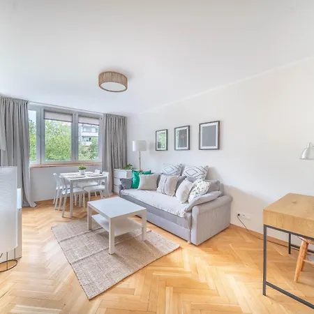 Pawia Urban Apartment *
